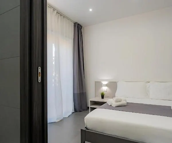 ベッド・アンド・ブレックファスト Mc アグローポリ