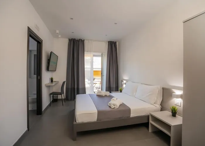 Mc ベッド・アンド・ブレックファスト 4*