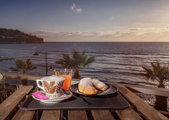 ベッド・アンド・ブレックファスト Mc アグローポリ